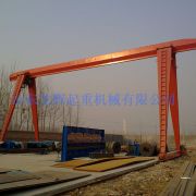 MH��-늄Ӻ��J�Tʽ���ؙC(j��)�����wʽ�� MH type clectric hoist gantry crane (cabinet)