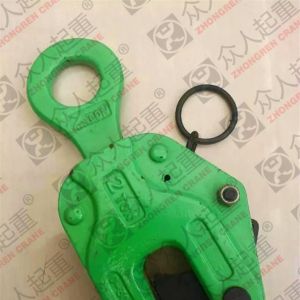 ���ؙC����