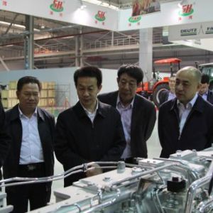 ʡ�֏��������L�{(di��o)���R�����b����������(f��)�Ϸʮa(ch��n)�I(y��)��Ⱥ�l(f��)չ